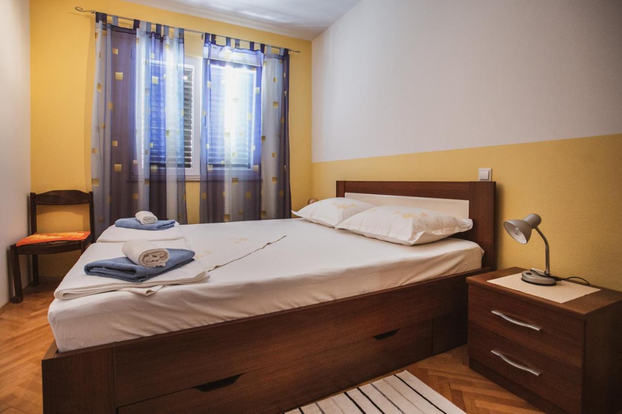 Comfort Sea View Apartment Dugi Rat Eksteriør billede